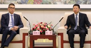 Sean Lien, vice chairman of the Kuomintang, and Song Tao, director of China's Taiwan Affairs Office