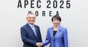 Lin Hsin-i and Sanae Takaichi at APEC 2025