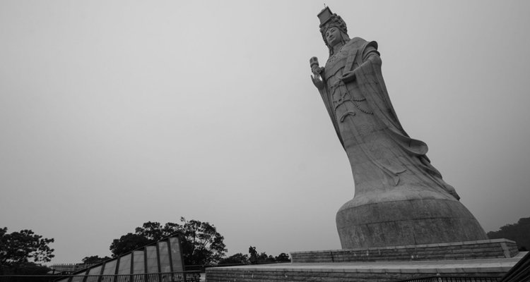 Statue of the Goddess Mazu