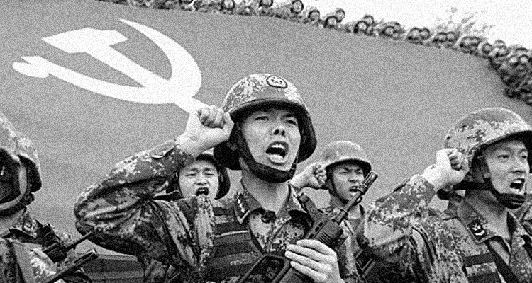 Chinese soldiers vowing to obey