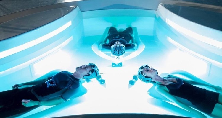 The entities in the movie Minority Report that can know the future