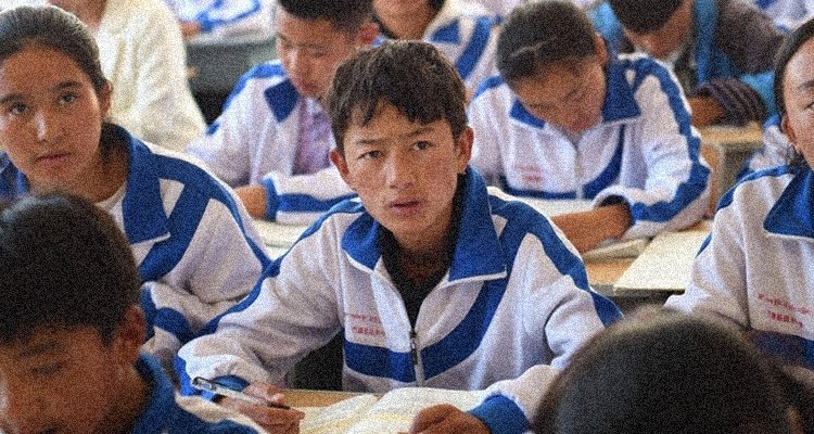 Tibetan children in a CCP boarding school