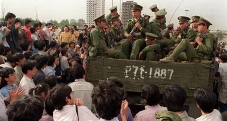 Soldiers and citizens in Beijing in 1989