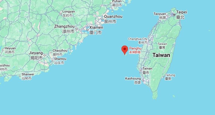 Location of Penghu County in relation to mainland and Taiwan