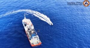PCG drives off Chinese research vessel